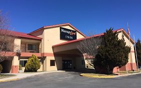 Navajoland Inn & Suites